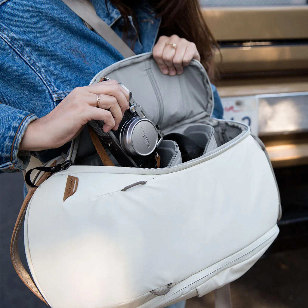 Everyday Backpack Zip | 15L | Bone (PFAS) | PD Certified - Image 9