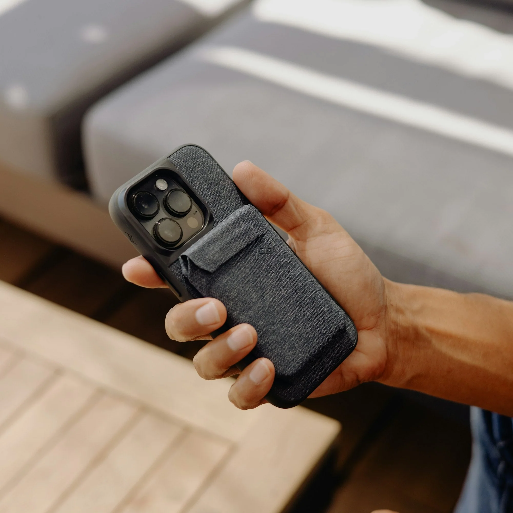 Everyday Case | iPhone 16 Pro | Charcoal | PD Certified - Image 6