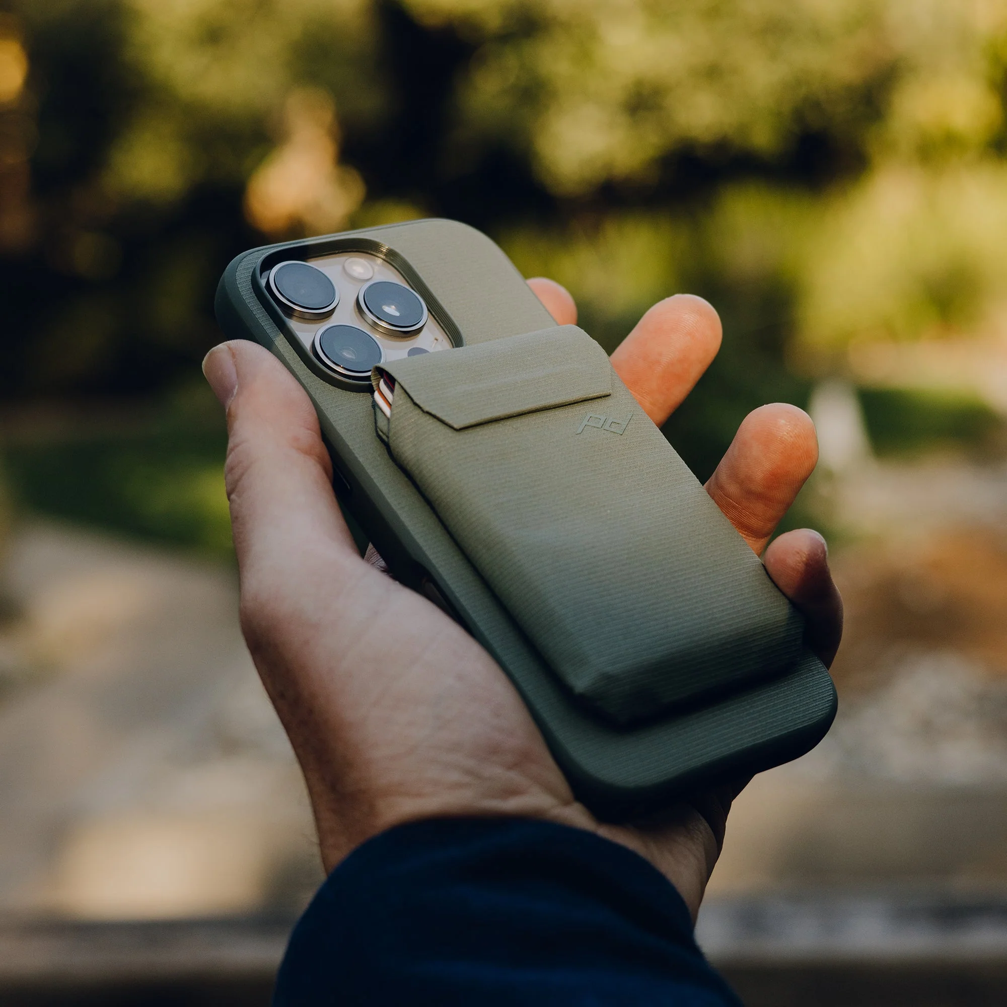 Everyday Loop Case | iPhone 16 Pro | Sage | PD Certified - Image 3