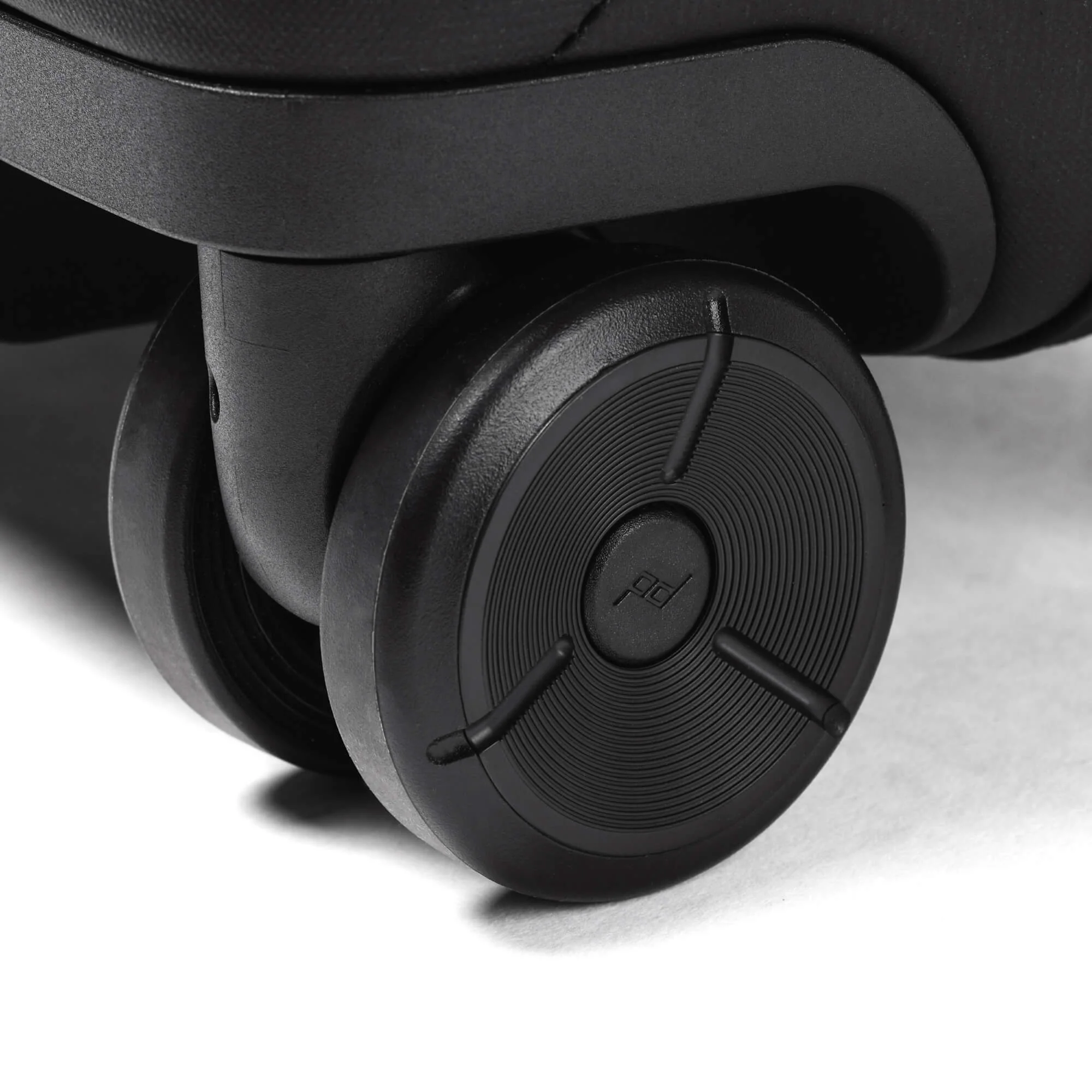 Roller Pro Carry-On - Image 3